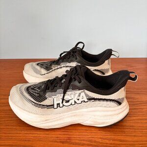 Like New Hoka Skyflow White and Black